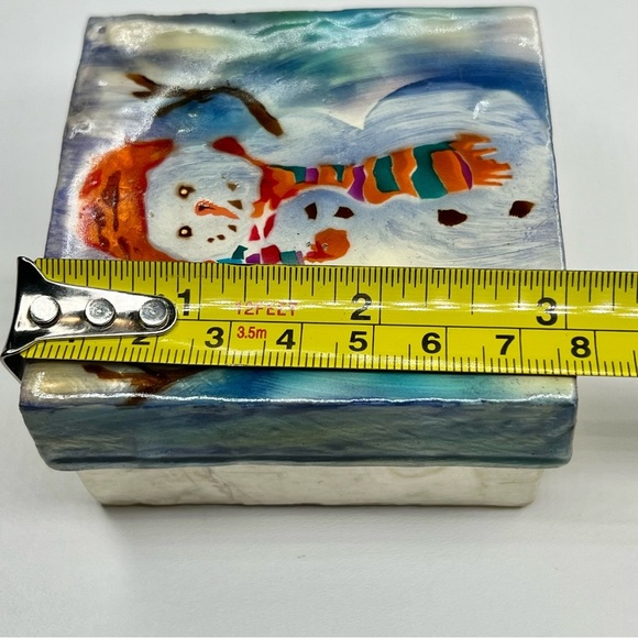 Capiz Shell Trinket Box, 3", Snowman, Hand Painted - Picture 8 of 9